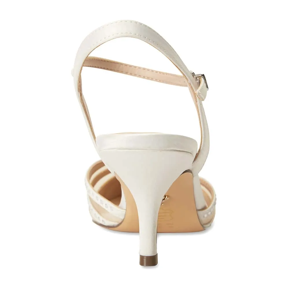 Belicia Heel in Ivory