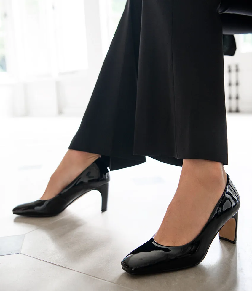 BRYCE70 Square Toe Pump in Black Patent