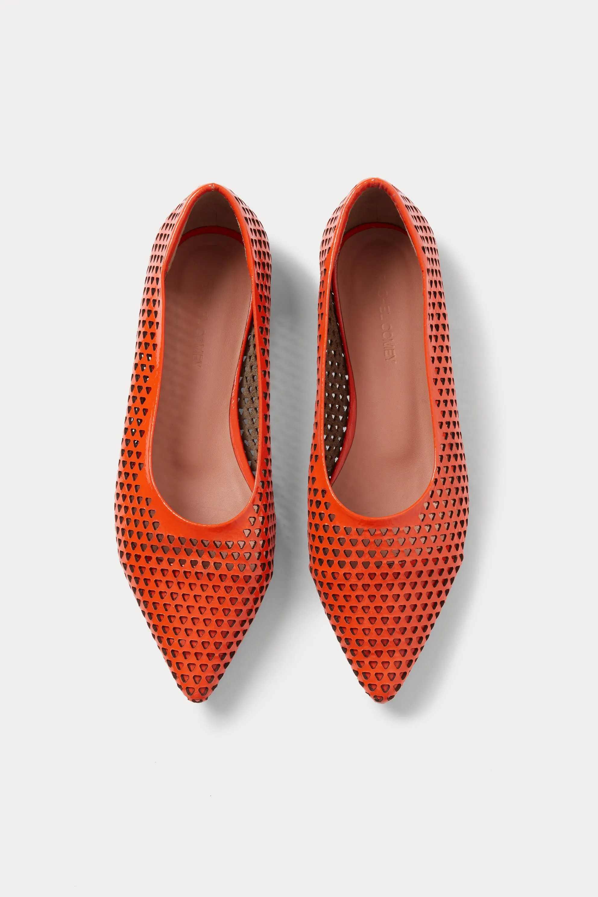 Clemmie Flat (Mini Punch)
