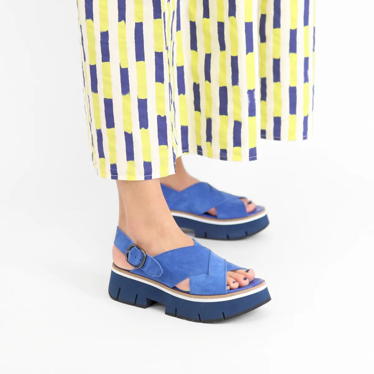 Duyba Reverse Savoy Blue