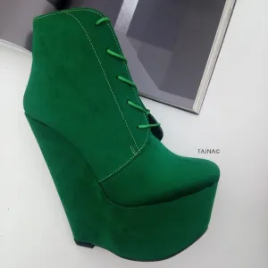 Green Suede 16 cm Wedge Booties