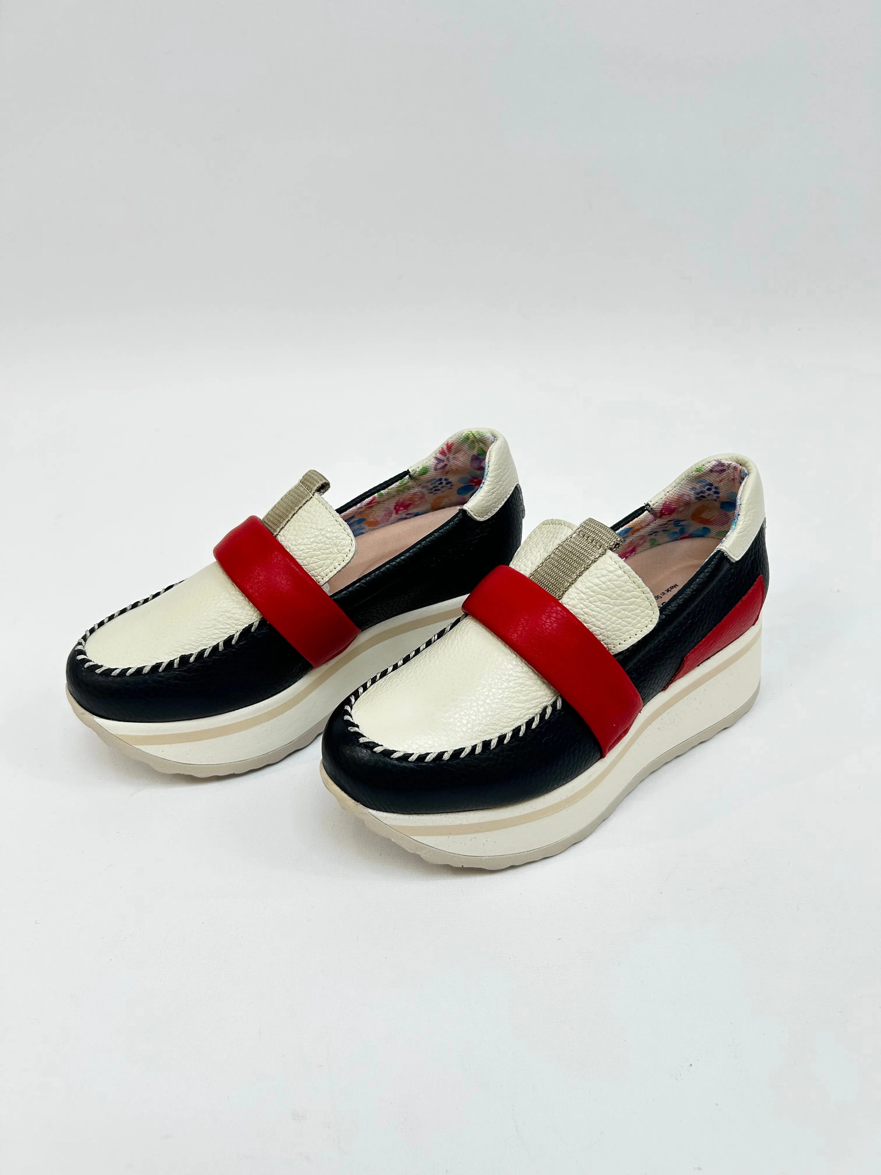 JOSE SAENZ Navy & Red Loafers