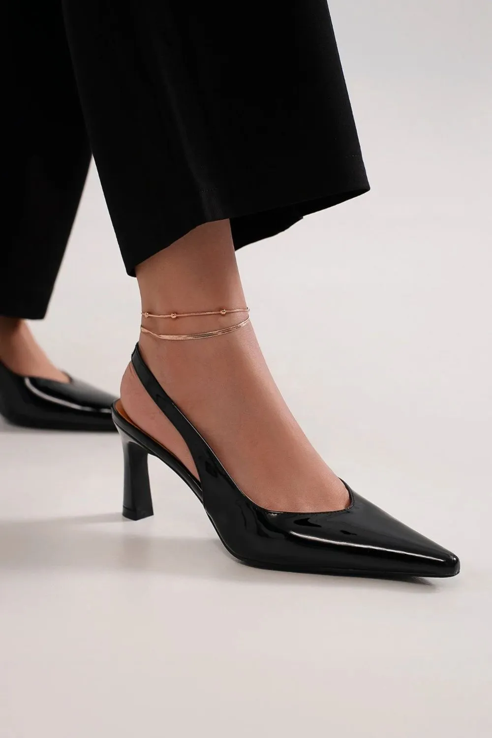 LIZAKOSHT  -  Beast Fashion Faux Leather Point Toe Slingback Pumps