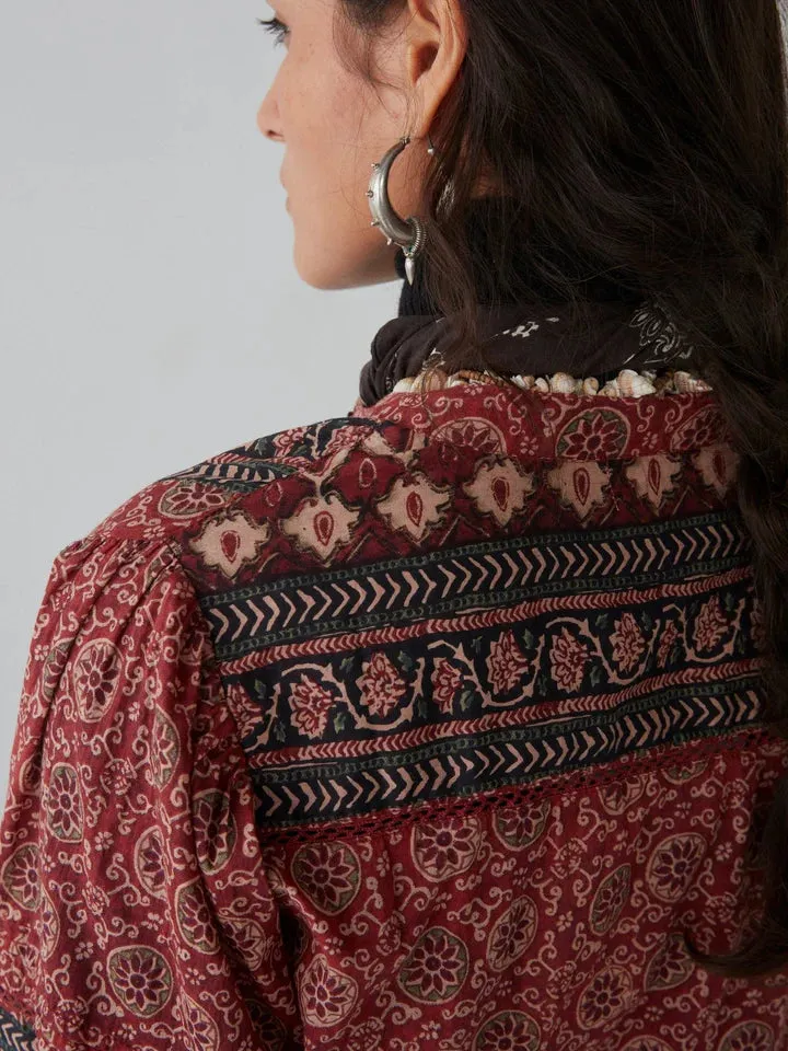 MAISON HOTEL Louise Blouse in Wadi Rum