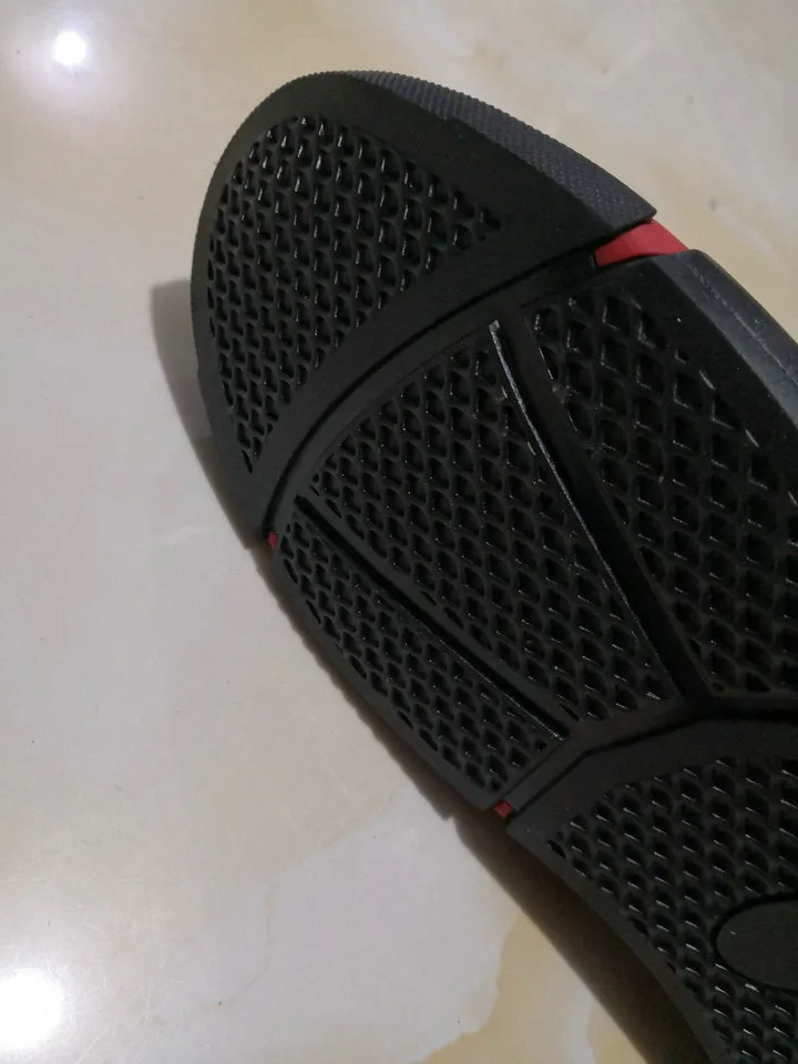 Men's leather casual Fashion Sneakers