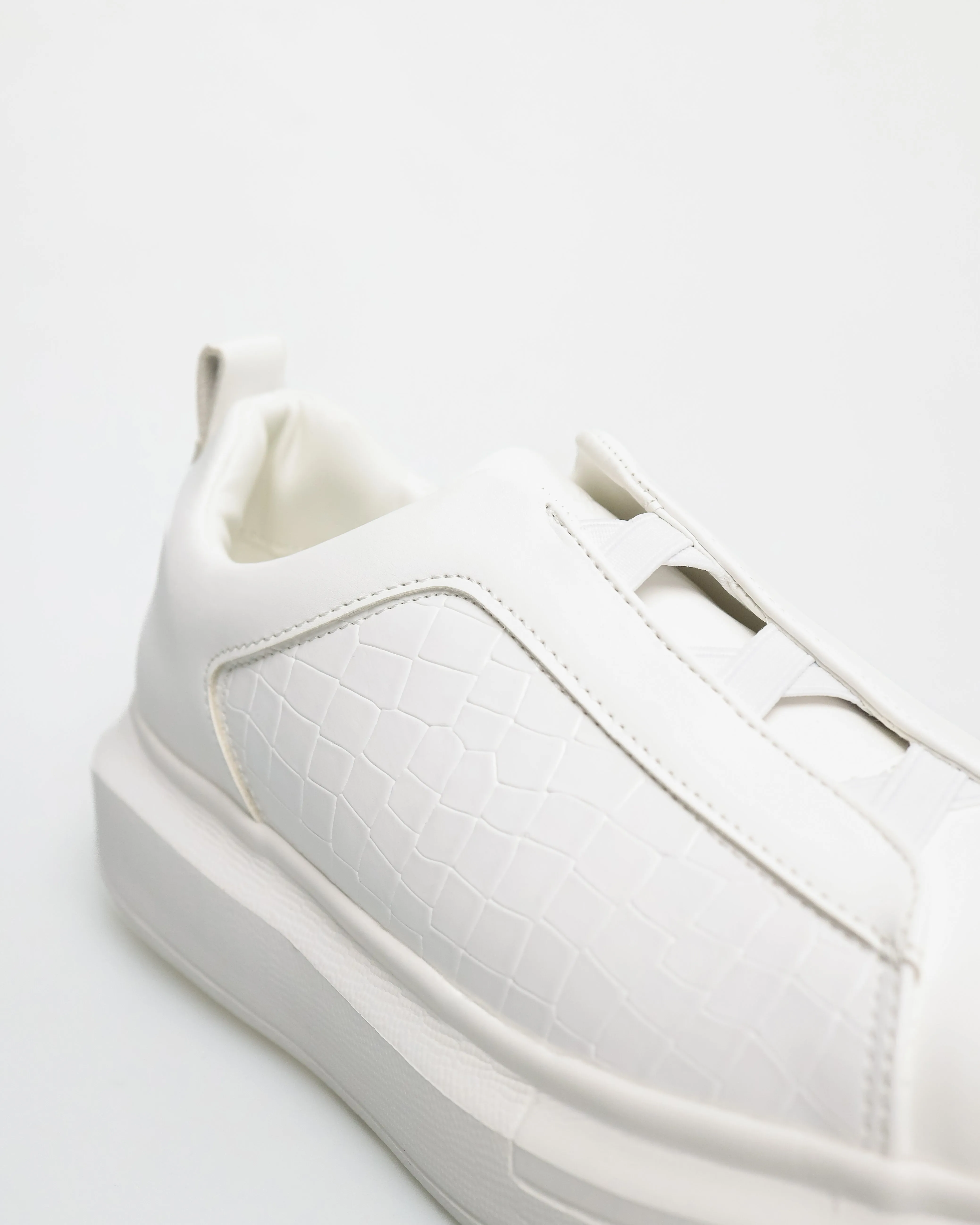 Tomaz C588 Men's Stretch Knit X-Strap Sneakers